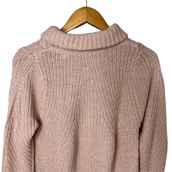 New Balance Cozy Pullover Sweater Knit Pink Turtleneck Size Medium WT73451 - Picture 6 of 14